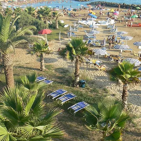 Palace Malfa